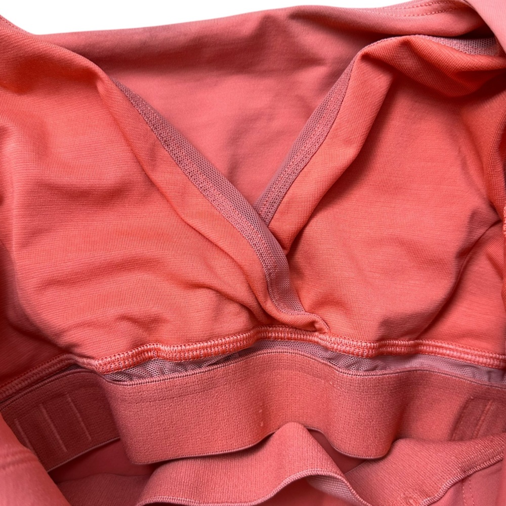LULULEMON Rise & Fold coral criss cross mesh strap tank top size 6 - Picture 9 of 10